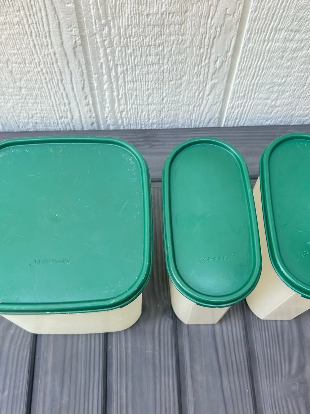 Tupperware set five